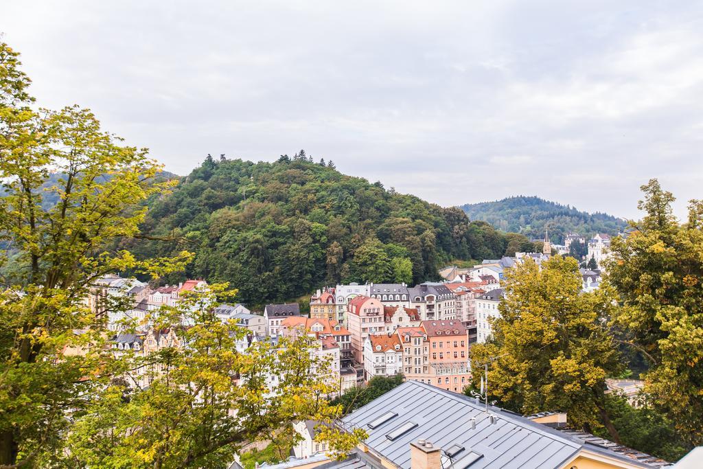 Spa Hotel Panorama การ์โลวีวารี ภายนอก รูปภาพ